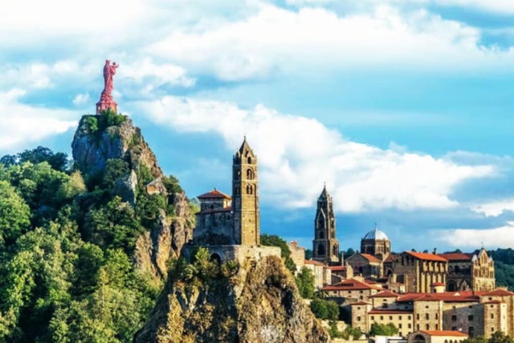 Renove-equipe En Centre-ville Le Puy-en-Velay