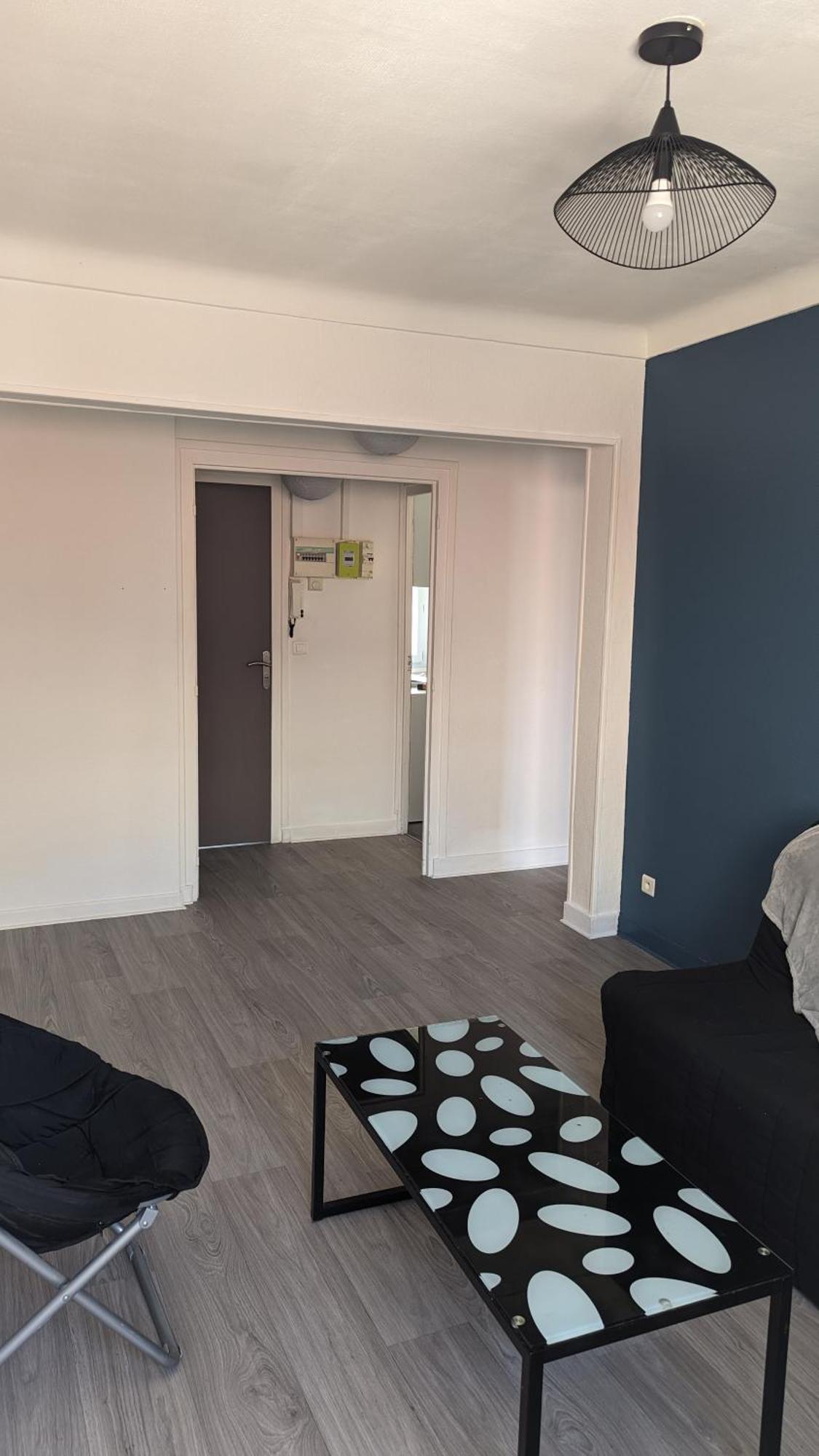 Renove-equipe En Centre-ville Appartement *